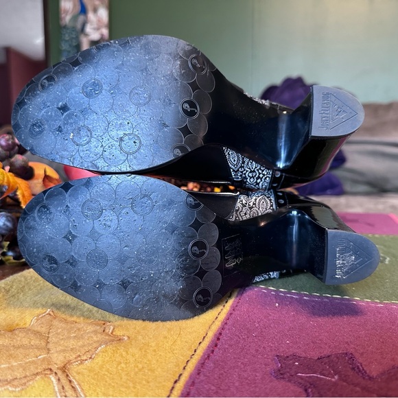 Fluevog Attic Denise Ankle Boot with Buttons in Black - Picture 9 of 13